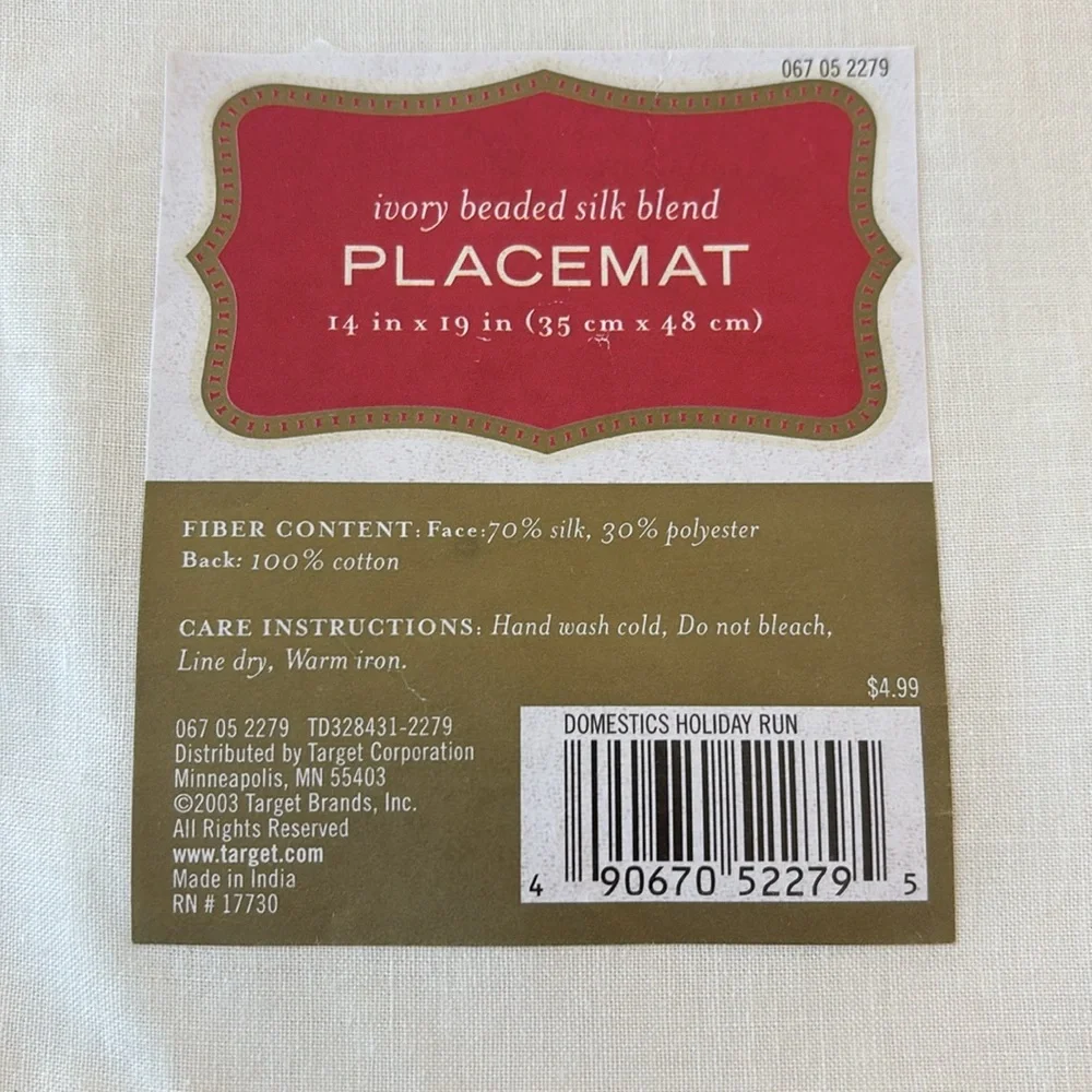 Target 2003 Ivory Beaded Silk Blend Placemat and Napkin set